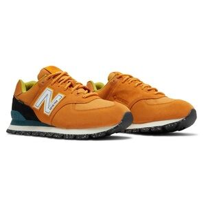 New Balance 574 Gore-Tex Sneakers Size 11 Orange White Waterproof